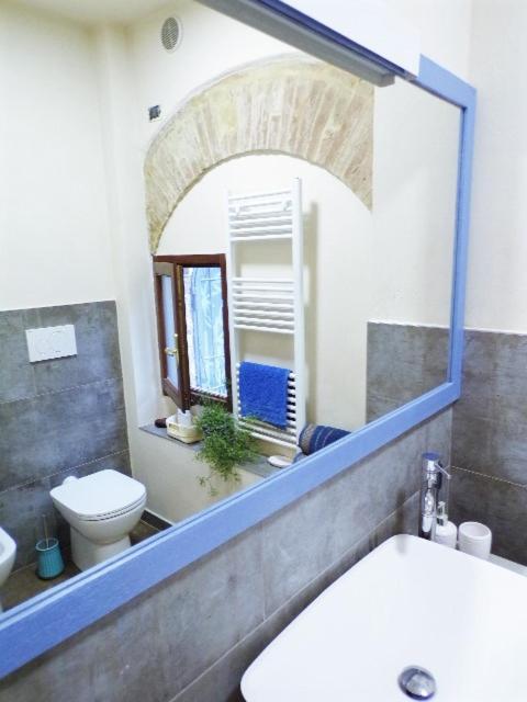 Apartamento A Casa Di Giulia Siena Exterior foto