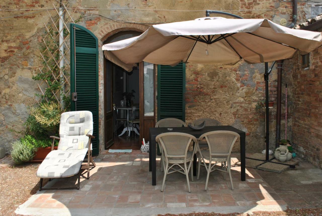 Apartamento A Casa Di Giulia Siena Exterior foto